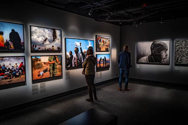 Berlin Mitte, Oranienburger Straße;; FOTOGRAFISKA Museum Berlin, The Contemporary Museum of Photography im ehemaligen Kunsthaus Tacheles. Ausstellung JAMES NACHTWEY : Memoria - 02.02.2026 *nur für die redaktionelle Berichterstattung Berlin