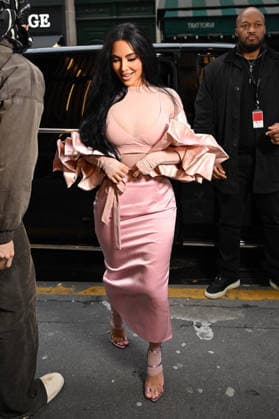 Kim Kardashian arrives for the worldwide launch of NikeSkims with a pop-up in the Marais district of Paris, France, February 2, 2026 NikeSkims inaugurates an experiential pop-up from February 3 to 8, the Marais district acting as a crossroads between luxury and urban culture The 500-square-meter space hosts fashion shows during fashion weeks under its 7 5-meter-high Eiffel-style glass roof Pierre Perusseau Bestimage Kim Kardashian arrives for the global launch of NikeSkims, which includes a pop up in the Marais district of Paris, France, on February 2, 2026 Paris France  Copyright: xPierrexPerusseaux xBestimagexPierrexPerusseaux xBestimagex