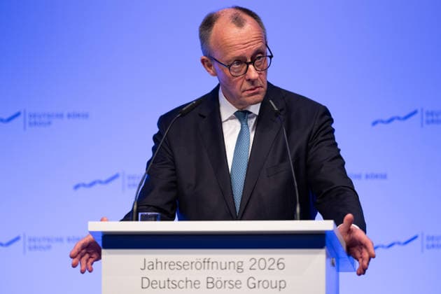 Eschborn Jahreseröffnung 2026 der Deutsche Börse Bundeskanzler Friedrich Merz (CDU) spricht während der Jahreseröffnung 2026 der Deutschen Börse am Hauptsitz in Eschborn. *** Eschborn Annual Opening 2026 of Deutsche Börse Federal Chancellor Friedrich Merz CDU speaks during the annual opening 2026 of Deutsche Börse at the headquarters in Eschborn Copyright: xEibner-Pressefoto FlorianxWiegandx EP_FWD
