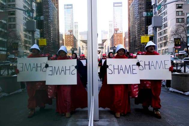 NEW YORK, NY - FEBRUARY 2: Hundreds of nurses march to NY Governor, Kathy Hochul™s office to demand that the governor help fight for a fair contract on February 2, 2026 in New York City. Copyright: xKatiexGodowskix