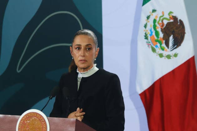 Mexico s President Claudia Sheinbaum speaks about the inauguration of the Santa FeÃ¢â‚¬Observatorio section of the El Insurgente train during a news conference at the National Film Archive in Chapultepec. on February 2, 2026 in Mexico City, Mexico. Mexico City Mexico - ZUMAe321 20260202_zia_e321_003 Copyright: xCarlosxSantiagox