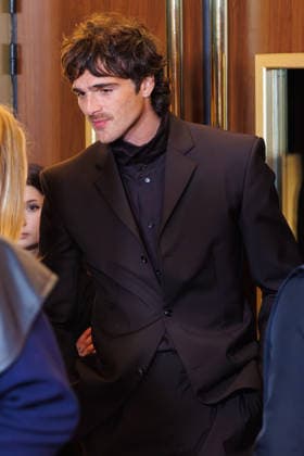 Wuthering Heights premiere at Grand Rex theatre Celebrities arrival on red carpet Avant premiere de Hurlevent au cinema Le Grand Rex Arrivees des celebrites sur le tapis rouge Jacob Elordi 452724 2026 02 02 France  Copyright: xSebastienxFremontx xStarfacex STAR_452724_118