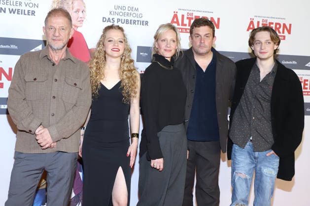 Premiere Die Älteren im Kinopolis HafenCity in HH Soenke Wortmann, Kya Celina Barucki, Anna Schudt, Sebastian Bezzel, Philip Mueller Premiere Die Älteren im Kinopolis HafenCity in Hamburg 02.02.2026 Copyright: xEventpressxBecherx