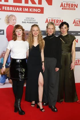 Premiere Die Älteren im Kinopolis HafenCity in HH Sarah Bauerett, Kya Celina Barucki, Anna Schudt, Judith Bohle Premiere Die Älteren im Kinopolis HafenCity in Hamburg 02.02.2026 Copyright: xEventpressxBecherx
