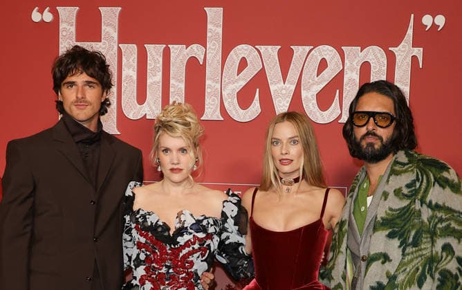 Jacob Elordi, Emerald Fennell, Margot Robbie et Shazad Latif Avant première du film Hurlevent au Grand Rex à Paris le 2 février 2026 Coadic Guirec Bestimage The film Wuthering Heights will premiere at the Grand Rex in Paris on February 2, 2026 Paris France  Copyright: xCOADICxGUIRECx xBESTIMAGExCOADICxGUIRECx xBESTIMAGEx