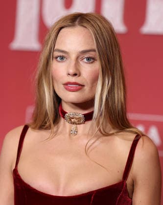 Hurlevent Photocall Margot Robbie attends the Hurlevent Photocall at Le Grand Rex on February 02, 2026 in Paris, France.  Copyright: xDFYx