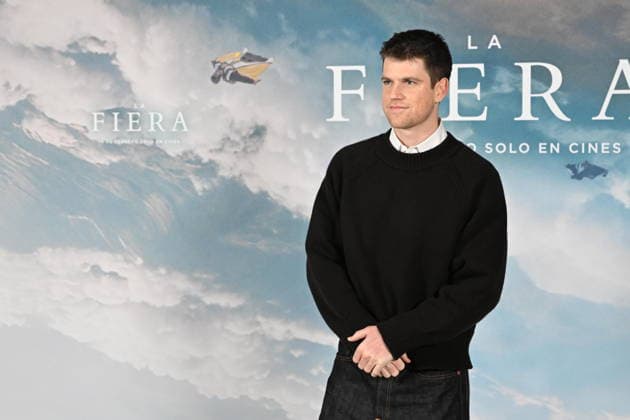 Photocall of the film La Fiera in Madrid Actor Miguel Bernardeau poses during the presentation of the film La Fiera at the Hotel Barceló Torre de Madrid, on February 03, 2026, in Madrid Spain The film delves into the universe of BASE jumping in wingsuits, one of the most extreme and fascinating disciplines of risk sport, to build a deeply human story PHOTOCALL CINE FILM ACTOR 03 FEBRUARY 2026 José Madrid Madrid Madrid Espana  Copyright: xJosÃ xOlivax 7262300
