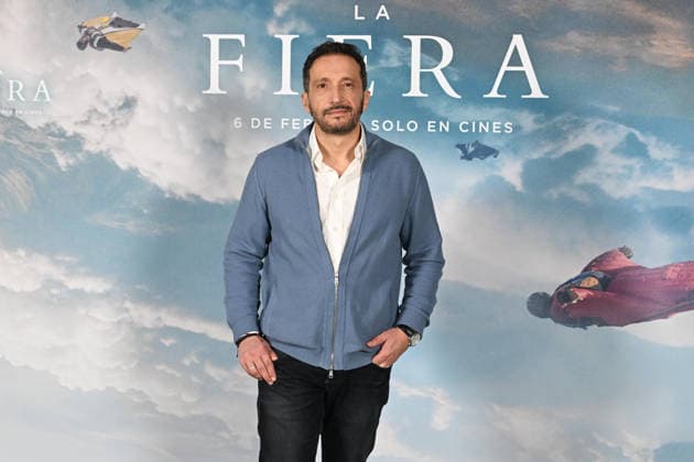 Photocall of the film La Fiera in Madrid Film director Salvador Calvo poses during the presentation of the film La Fiera at the Hotel Barceló Torre de Madrid, on February 03, 2026, in Madrid Spain The film delves into the universe of BASE jumping in wingsuits, one of the most extreme and fascinating disciplines of extreme sports, to build a deeply human story PHOTOCALL CINE FILM ACTOR 03 FEBRUARY 2026 José Madrid Madrid Madrid Spain  Copyright: xJosÃ xOlivax 7262359