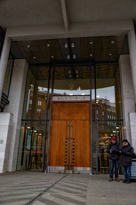 Rape trial begins for son of Norway s crown princess in Oslo OSLO, NORWAY - FEBRUARY 03: A view of the District Court as the trial against Marius Borg Hoiby, son of Norway s Crown Princess Mette-Marit, goes on trial on February 03, 2026 in Oslo, Norway. Hoiby was charged with assault, threats with a knife, and violation of a restraining order, broadcaster NRK reported. Hoiby faces a total of 38 charges, including domestic violence and multiple rapes, according to his defense lawyers. The accused denies criminal liability for the most serious counts. Eyad Al Zaro Anadolu Oslo Norway. Editorial use only. Please get in touch for any other usage.  Copyright: x2026xAnadoluxEyadxAlxZarox