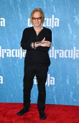 ˜Dracula™ Los Angeles Premiere Danny Elfman arriving at the Dracula? Los Angeles premiere held at the TCL Chinese Theatre on February 3, 2026 in Hollywood, Ca. Hollywood TCL Chinese Theatre California USA Copyright: xTammiexArroyox xAFF-USA.comx