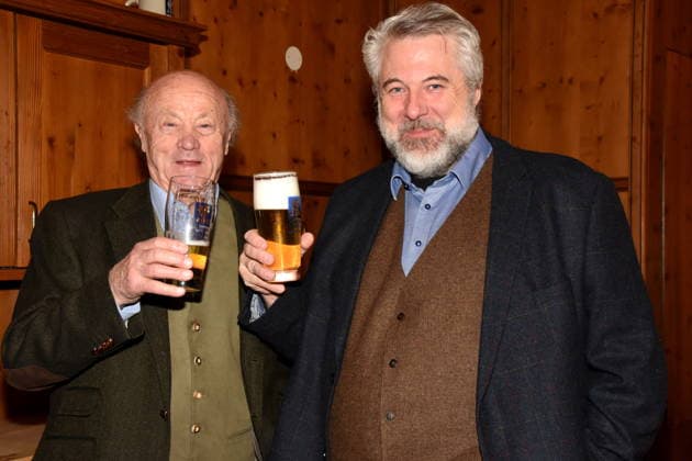 Hans Stadlbauer Schauspieler Dieter Fischer Schauspieler Muenchen 03.02.2026 Augustiner Stammhaus Iberl Buehne Premiere Weiberwirtschaft Foto Muenchen