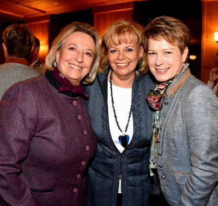 Marianne Wille Dallmayr Margot Steinberg Wirtin Irmgard Moeller Muenchen 03.02.2026 Augustiner Stammhaus Iberl Buehne Premiere Weiberwirtschaft Foto Muenchen