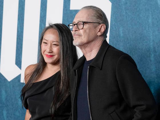 February 3, 2026, Hollywood, California, USA: KAREN HO and STEVE BUSCEMI attend the Dracula Los Angeles red carpet Premiere. Hollywood USA - ZUMAb173 20260203_aap_b173_053 Copyright: xBillyxBennightx