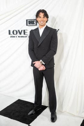 FX s Love Story: John F. Kennedy Jr. & Carolyn Bessette Limited Series Premiere in New York, USA - 03 Feb 2026 Noah Fearnley attends FX s Love Story: John F. Kennedy Jr. & Carolyn Bessette Limited Series Premiere at Carnegie Hall. New York United States Copyright: xRonxAdarx xSOPAxImagesx _radar_lovestory_20260203_00030