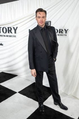 FX s Love Story: John F. Kennedy Jr. & Carolyn Bessette Limited Series Premiere in New York, USA - 03 Feb 2026 Erich Bergen attends FX s Love Story: John F. Kennedy Jr. & Carolyn Bessette Limited Series Premiere at Carnegie Hall. New York United States Copyright: xRonxAdarx xSOPAxImagesx _radar_lovestory_20260203_00131
