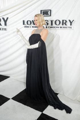 FX s Love Story: John F. Kennedy Jr. & Carolyn Bessette Limited Series Premiere in New York, USA - 03 Feb 2026 Naomi Watts attends FX s Love Story: John F. Kennedy Jr. & Carolyn Bessette Limited Series Premiere at Carnegie Hall. New York United States Copyright: xRonxAdarx xSOPAxImagesx _radar_lovestory_20260203_00274
