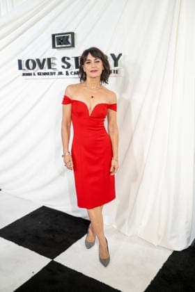 FX s Love Story: John F. Kennedy Jr. & Carolyn Bessette Limited Series Premiere in New York, USA - 03 Feb 2026 Constance Zimmer attends FX s Love Story: John F. Kennedy Jr. & Carolyn Bessette Limited Series Premiere at Carnegie Hall. New York United States Copyright: xRonxAdarx xSOPAxImagesx _radar_lovestory_20260203_00616