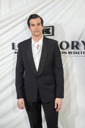 FX s Love Story: John F. Kennedy Jr. & Carolyn Bessette Limited Series Premiere in New York, USA - 03 Feb 2026 Paul Anthony Kelly attends FX s Love Story: John F. Kennedy Jr. & Carolyn Bessette Limited Series Premiere at Carnegie Hall. New York United States Copyright: xRonxAdarx xSOPAxImagesx _radar_lovestory_20260203_00681