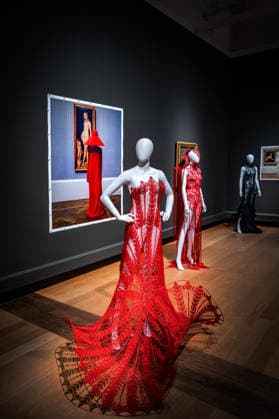 Berlin Mitte Tiergarten; das Kulturforum: Gemäldegalerie im Rahmen der Fashion Week: Gallery Looks Modeinszenierungen in der Gemäldegalerie - 04.02.2026 Kulturforum