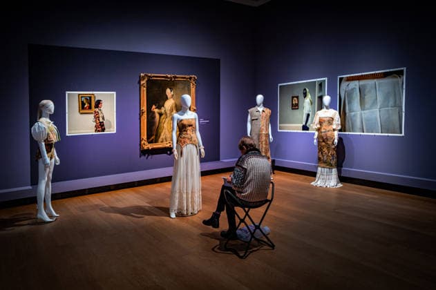 Berlin Mitte Tiergarten; das Kulturforum: Gemäldegalerie im Rahmen der Fashion Week: Gallery Looks Modeinszenierungen in der Gemäldegalerie - 04.02.2026 Kulturforum