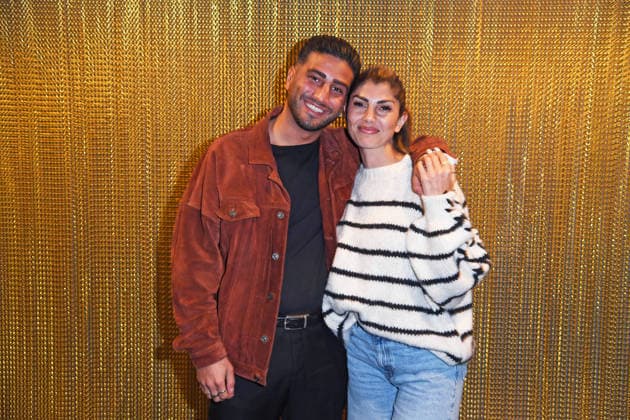Yeliz Koc mit ihrem besten Freund Sidar Sahin bei der PROMIS UNTER PALMEN Staffel-Premiere im Cinenova in Köln am 04.02.2026