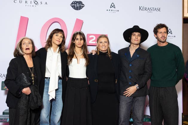 LOL 2.0 Paris Film Premiere Francoise Fabian, Sophie Marceau, Thais Alessandrin, Lisa Azuelos, Jeremy Kapone and Victor Belmondo attends LOL 2.0 Paris Film Premiere at Le Grand REX on February 05, 2026 in Paris, France. Photo by Nasser Berzane ABACAPRESS.COM Paris France  Copyright: xBerzanexNasser ABACAx