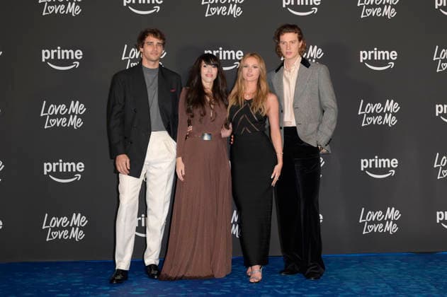 Pepe Barroso Silva, Stefania S., Mia Jenkins und Luca Melucci bei der Premiere des Amazon Prime Video Films Love Me, Love Me im Auditorium Parco della Musica. Rom, 04.02.2026