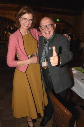 Gerda Reichert Wirtin Juergen Kirner Kabarettist Schauspieler Saenger Muenchen 04.02.2026 Hofbraeuhaus Uebernahme Neuer Staatlicher Hofbreaeuhauses Direktor Dr Joerg Lehmann Foto Muenchen