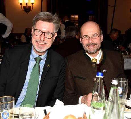 Georg Schneider Praesident Bayerischen Brauerbund Lothar Ebbertz Hauptgeschaeftsfuehrer Bayerischen Brauerbund Munchen 04.02.2026 Hofbraeuhaus Uebernahme Neuer Staatlicher Hofbreaeuhauses Direktor Dr Joerg Lehmann Foto Muenchen
