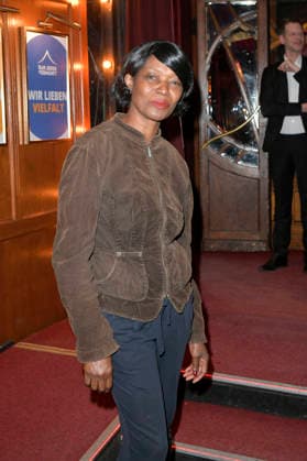 Sheri Hagen bei der Premiere des Theaterstücks Klangrazzia 2.0 in der Bar jeder Vernunft. Berlin, 04.02.2026