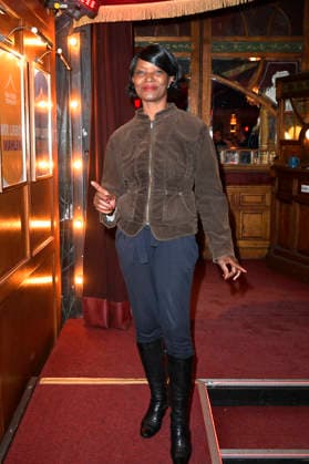 Sheri Hagen bei der Premiere des Theaterstücks Klangrazzia 2.0 in der Bar jeder Vernunft. Berlin, 04.02.2026