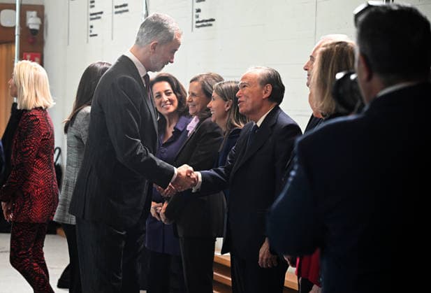 The King and Queen preside over the annual meeting of the Royal Board of Trustees of the Royal Collections Gallery The King and Queen arrive at the annual meeting of the Royal Board of Trustees of the Royal Collections Gallery at the Royal Palace in Madrid on February 5, 2026, in Madrid Spain This will be the third time that this Board of Trustees is convened, created as an advisory body to Patrimonio Nacional on the occasion of the inauguration of the Galería de las Colecciones Reales, the institutions youngest museum REUNION REALEZA LETIZIA FELIPE VI COLECCIONES REALES 05 FEBRUARY 2026 José Madrid Madrid Espana  Copyright: xJosÃ xOlivax 7267036