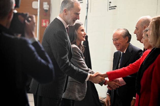 The King and Queen preside over the annual meeting of the Royal Board of Trustees of the Royal Collections Gallery The King and Queen arrive at the annual meeting of the Royal Board of Trustees of the Royal Collections Gallery at the Royal Palace in Madrid on February 5, 2026, in Madrid Spain This will be the third time that this Board of Trustees is convened, created as an advisory body to Patrimonio Nacional on the occasion of the inauguration of the Galería de las Colecciones Reales, the institutions youngest museum REUNION REALEZA LETIZIA FELIPE VI COLECCIONES REALES 05 FEBRUARY 2026 José Madrid Madrid Espana  Copyright: xJosÃ xOlivax 7267037
