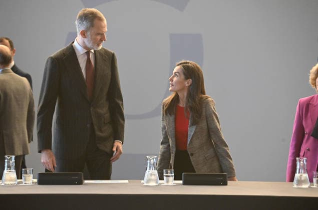 The King and Queen preside over the annual meeting of the Royal Board of Trustees of the Royal Collections Gallery The King and Queen arrive at the annual meeting of the Royal Board of Trustees of the Royal Collections Gallery at the Royal Palace in Madrid on February 5, 2026, in Madrid Spain This will be the third time that this Board of Trustees is convened, created as an advisory body to Patrimonio Nacional on the occasion of the inauguration of the Galería de las Colecciones Reales, the institutions youngest museum REUNION REALEZA LETIZIA FELIPE VI COLECCIONES REALES 05 FEBRUARY 2026 José Madrid Madrid Espana  Copyright: xJosÃ xOlivax 7267038