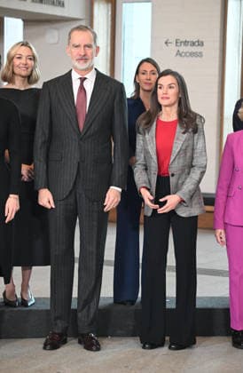 The King and Queen preside over the annual meeting of the Royal Board of Trustees of the Royal Collections Gallery The King and Queen arrive at the annual meeting of the Royal Board of Trustees of the Royal Collections Gallery at the Royal Palace in Madrid on February 5, 2026, in Madrid Spain This will be the third time that this Board of Trustees is convened, created as an advisory body to Patrimonio Nacional on the occasion of the inauguration of the Galería de las Colecciones Reales, the institutions youngest museum REUNION REALEZA LETIZIA FELIPE VI COLECCIONES REALES 05 FEBRUARY 2026 José Madrid Madrid Espana  Copyright: xJosÃ xOlivax 7267042