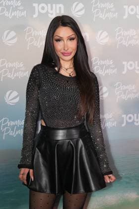 Promis unter Palmen Premiere 2026. Pinar Sevim bei der Premiere des Realityformats Promis unter Palmen im CINENOVA Koeln am 04.02.2026. Koeln CINENOVA Nordrhein-Westfalen