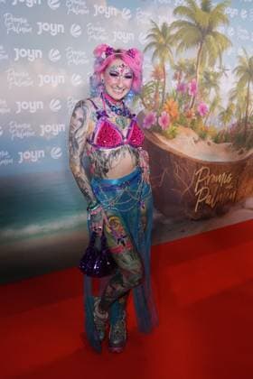 Promis unter Palmen Premiere 2026. Sarah Proske bei der Premiere des Realityformats Promis unter Palmen im CINENOVA Koeln am 04.02.2026. Koeln CINENOVA Nordrhein-Westfalen