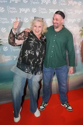 Promis unter Palmen Premiere 2026. Silvia Wollny und Kevin Wolter bei der Premiere des Realityformats Promis unter Palmen im CINENOVA Koeln am 04.02.2026. Koeln CINENOVA Nordrhein-Westfalen
