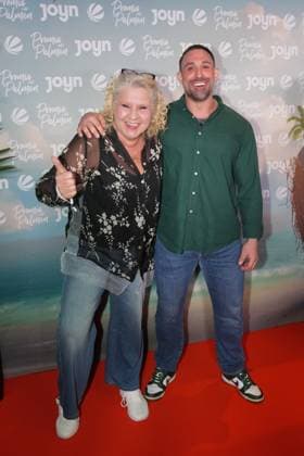 Promis unter Palmen Premiere 2026. Silvia Wollny und Kevin Wolter bei der Premiere des Realityformats Promis unter Palmen im CINENOVA Koeln am 04.02.2026. Koeln CINENOVA Nordrhein-Westfalen