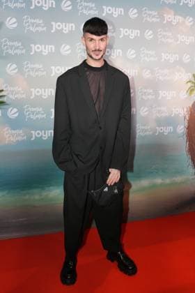 Promis unter Palmen Premiere 2026. Kevin Schäfer bei der Premiere des Realityformats Promis unter Palmen im CINENOVA Koeln am 04.02.2026. Koeln CINENOVA Nordrhein-Westfalen