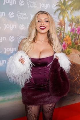 Promis unter Palmen Premiere 2026. Melody Haase bei der Premiere des Realityformats Promis unter Palmen im CINENOVA Koeln am 04.02.2026. Koeln CINENOVA Nordrhein-Westfalen