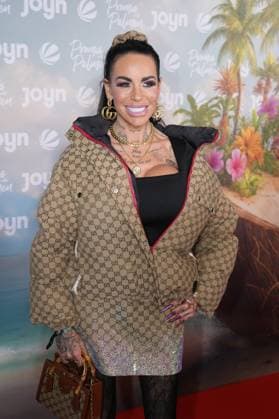 Promis unter Palmen Premiere 2026. Gina-Lisa Lohfink bei der Premiere des Realityformats Promis unter Palmen im CINENOVA Koeln am 04.02.2026. Koeln CINENOVA Nordrhein-Westfalen