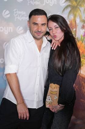 Promis unter Palmen Premiere 2026. Lars Steinhöfel & Sandra Sicora bei der Premiere des Realityformats Promis unter Palmen im CINENOVA Koeln am 04.02.2026. Koeln CINENOVA Nordrhein-Westfalen