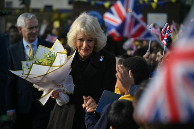 . 04 02 2026. London, United Kingdom. Queen Camilla at the opening of a library at Christ Church Primary School in London, as part of the National Year of Reading.  xPoolx xi-Imagesx IIM-26551-0001