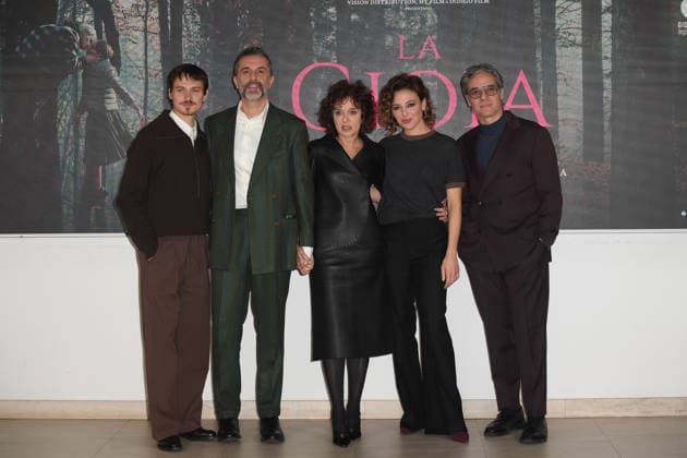 Photocall of the movie -La gioia- Cinema Barberini- Rome, Italy Saul Nanni;Nicolangelo Gelormini;Valeria Golino;Jasmine Trinca;Francesco Colella Photocall of the movie -La gioia- Cinema Barberini- Rome, Italy 5th February 2026 SGPItalia id 134454 Not Exclusive  Copyright: xx