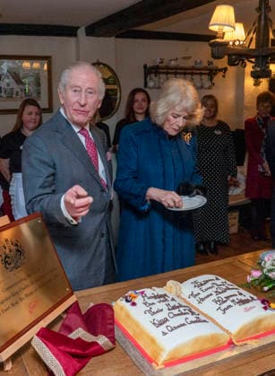 . 05 02 2026. Dedham, United Kingdom. King Charles III and Queen Camilla during a visit to the Essex Rose Teahouse in Dedham,Essex, United Kingdom  xPoolx xi-Imagesx IIM-26552-0026