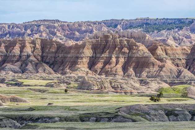 Ein vielschichtiges, raues Gelände, Felsformationen des Reserve Nationalparks A layered rugged terrain rock formations of the preserve national park Copyright: imageBROKER CherixAlguirexImages ibxiqx16122178.jpg