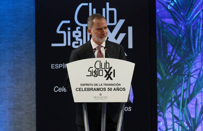 Entertainment Bilder des Tages Felipe VI presides over the celebration of the 50th anniversary of the Club Siglo XXI King Felipe VI presides over the celebration of the 50th anniversary of the Club Siglo XXI, on February 5, 2026, in Madrid Spain The Club, founded in 1969 became a reference of the debate during the Transition hosting the famous presentation of Santiago Carrillo, Secretary General of the PCE, in 1977 by the Minister of Information and Tourism during the dictatorship, Manuel Fraga GENTE CLUB José Madrid Madrid Madrid Espana  Copyright: xJosÃ xRuizx 7268681