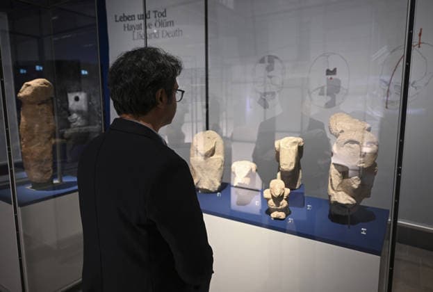 Gobeklitepe exhibition to open in Germany BERLIN, GERMANY - FEBRUARY 5: Gobeklitepe, known as the world’s oldest settlement and listed as a UNESCO World Heritage site, and the surrounding Tas Tepeler region are to be introduced with 93 selected artifacts in an exhibition in Germany, presenting the artistic expressions of early settled communities from birth and daily life to death across eight thematic sections, ahead of its opening in Berlin, Germany, on February 5, 2026. Halil Sagirkaya Anadolu Berlin Germany. Editorial use only. Please get in touch for any other usage.  Copyright: x2026xAnadoluxHalilxSagirkayax