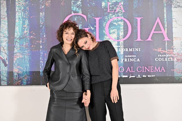 Photocall of the film La Gioia February 5, 2026, Rome. Presentation of the film La Gioia. Pictured are Valeria Golino and Jasmine Trinca., Credit:Maria Laura Antonelli Avalon Italy., Rome  Copyright: xMariaxLauraxAntonellix xAvalonx 1072312659